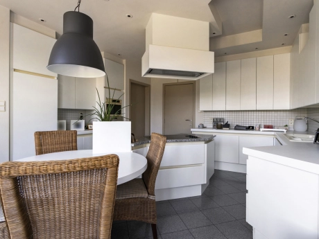 2892e036c5fe44baa1b1b9942906aa4f thumbnail