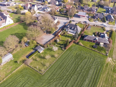 6d57f51c0b6a4747baa545a80bba13a9 thumbnail