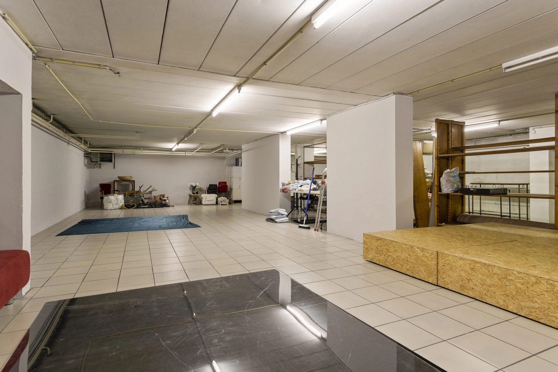 bedb224e5bc446e699b9f420844a63d0 photo