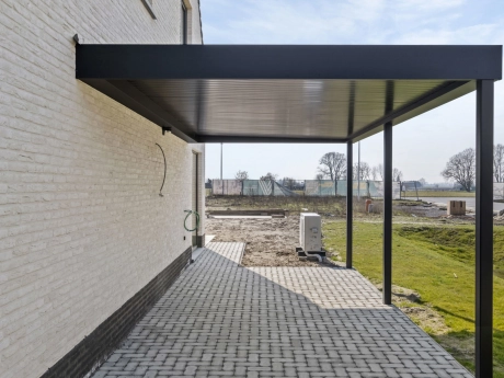 e4ecfaaf6a0a486098d9e5b08fdbb643 thumbnail