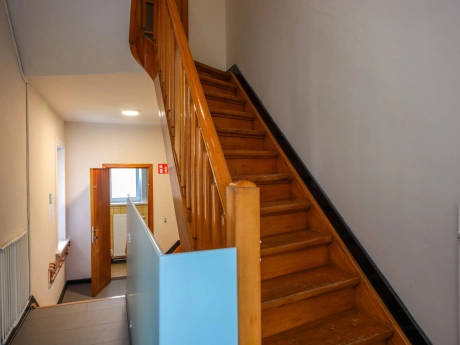 6d7ca56581644145a23e5d68856f3787 thumbnail