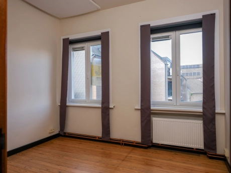 811d4c1e22cc4e18aaf8f4e72f9936a8 thumbnail