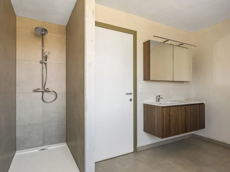 d8efa592cc5441d2ae8ac827867a10de thumbnail