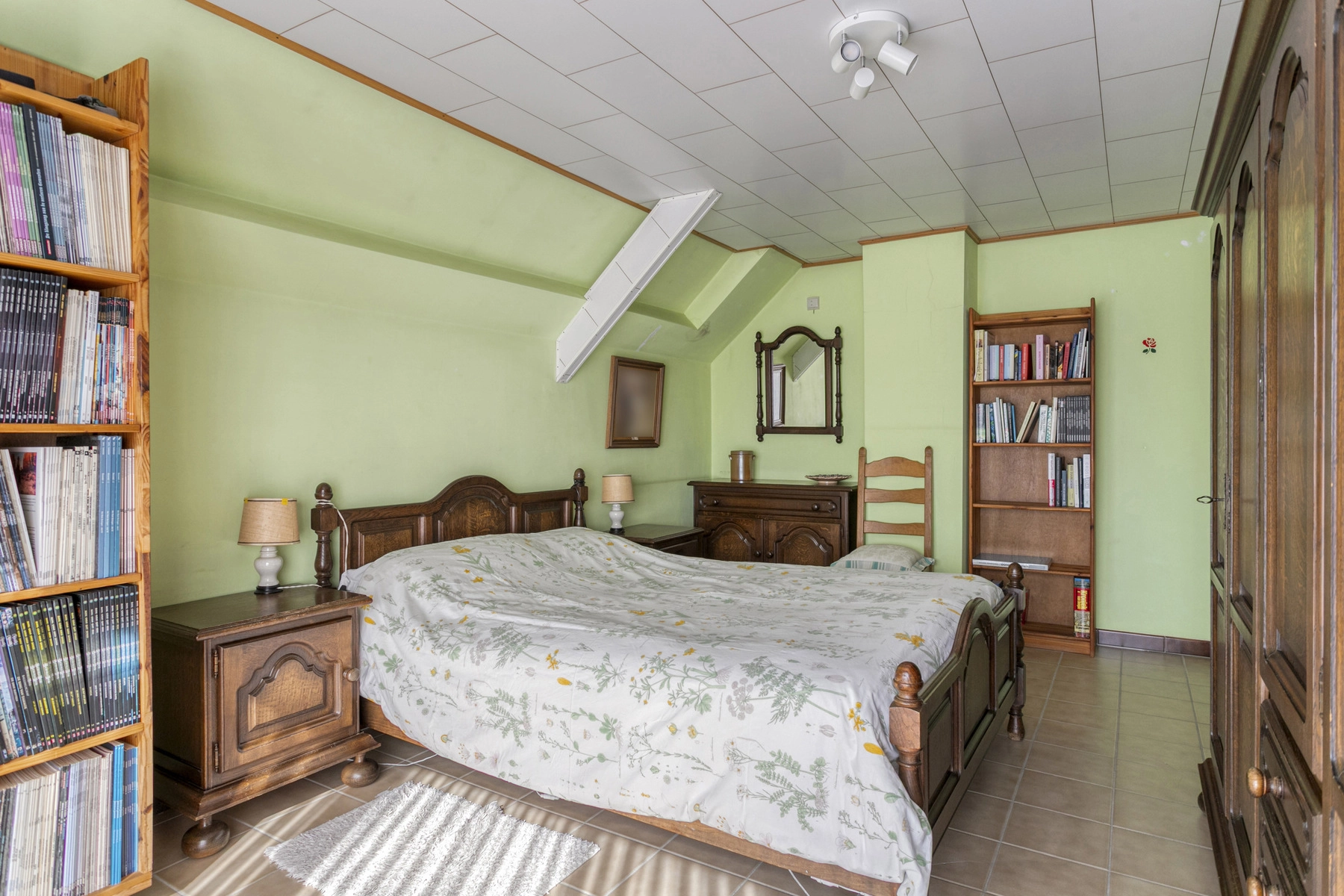 52a542ce73b64850894c1ce9200b5d40 photo