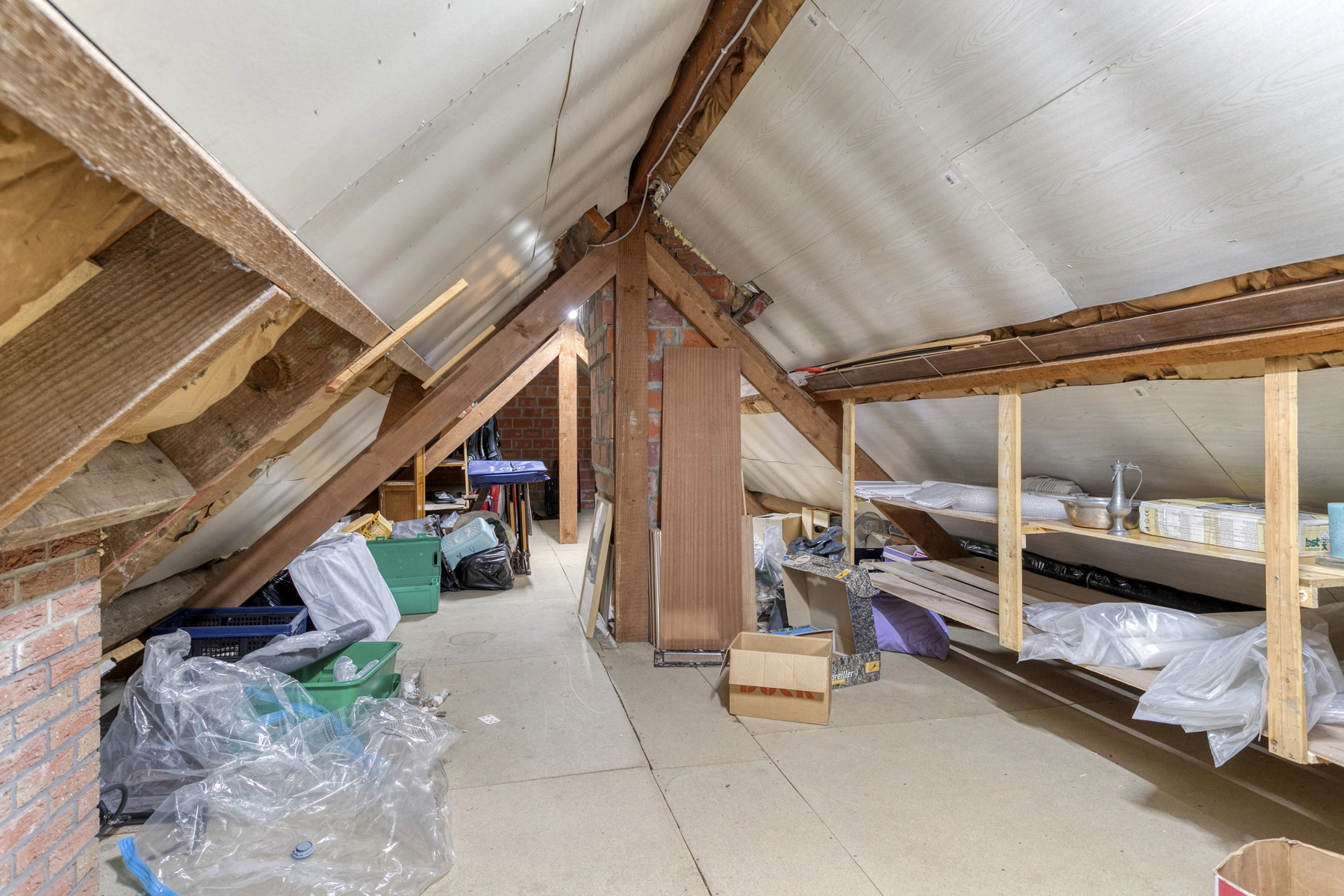 c98f9ff800c34c1bafd054f3da77403c photo