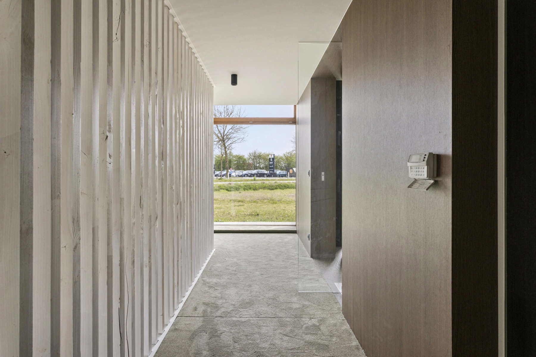 7d75f24cacd949f89488c9f187703929 photo