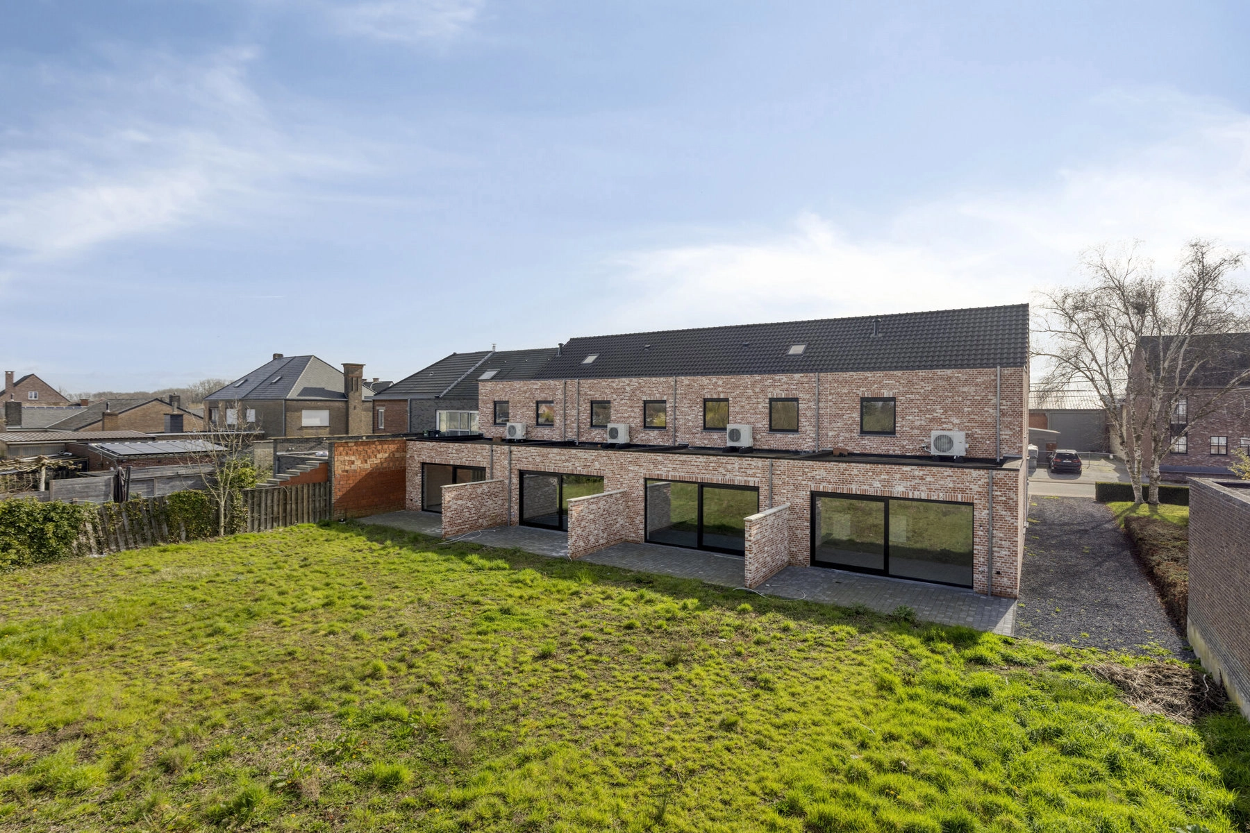 7836a52d391b4148aa8f5f7c6bf30421 photo