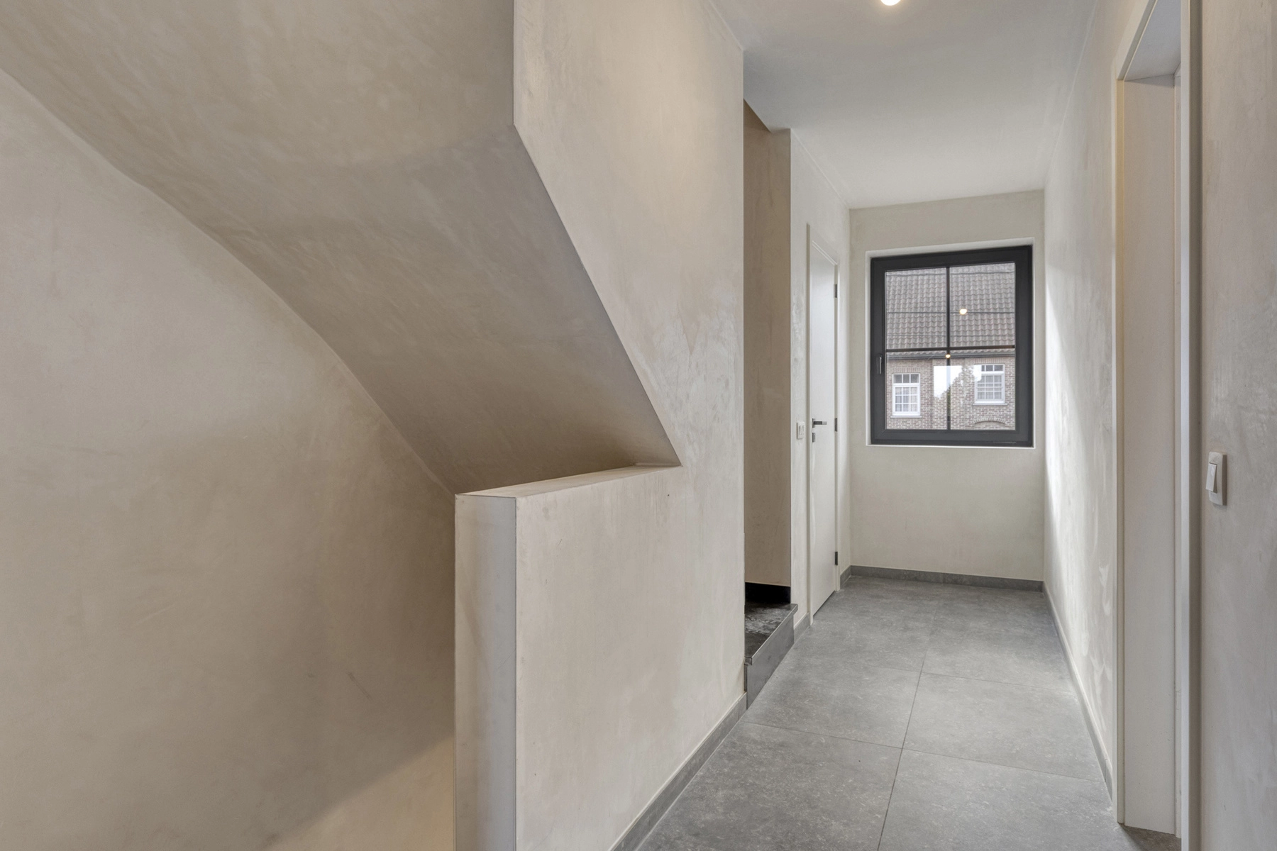 91043c9aea274f2ab537489728b39340 photo