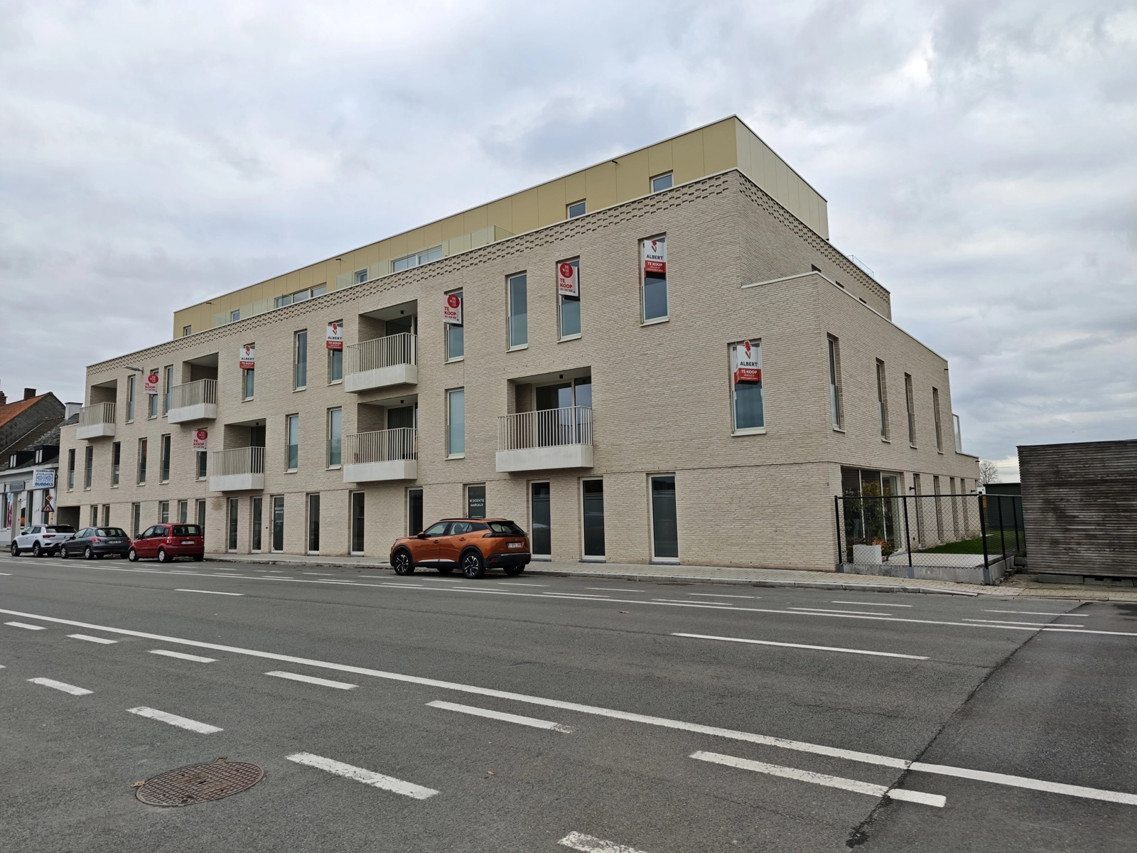 78efb5a39ff749a79db281adc0726d3a photo