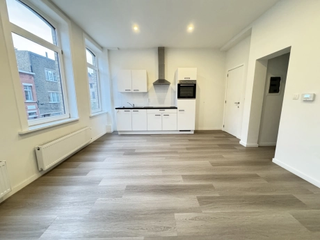 b1b028a00ce24ab68f148f4ce463fd7a thumbnail