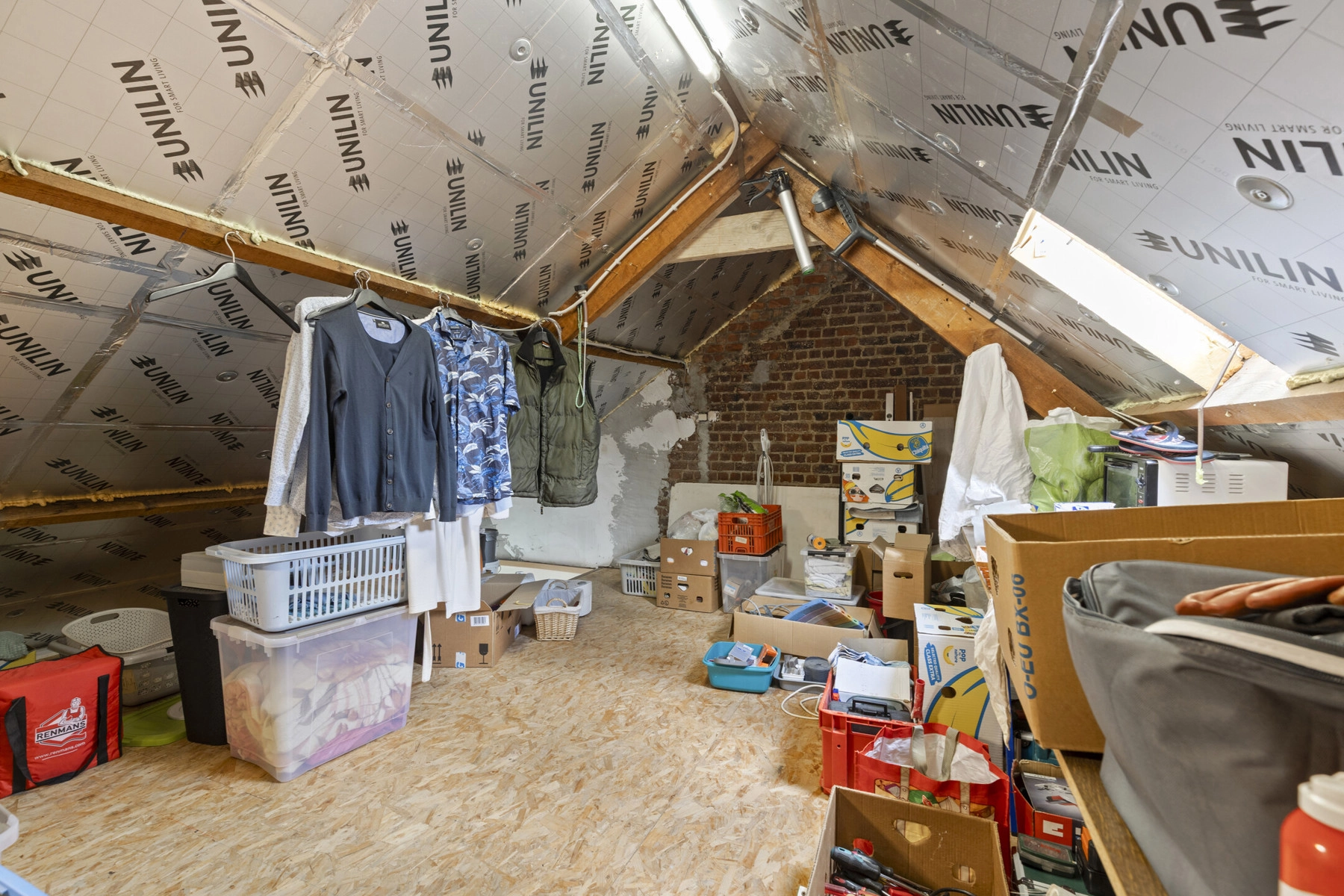 94bfe1c248af4456b4e0b0f4a5a32eb9 photo