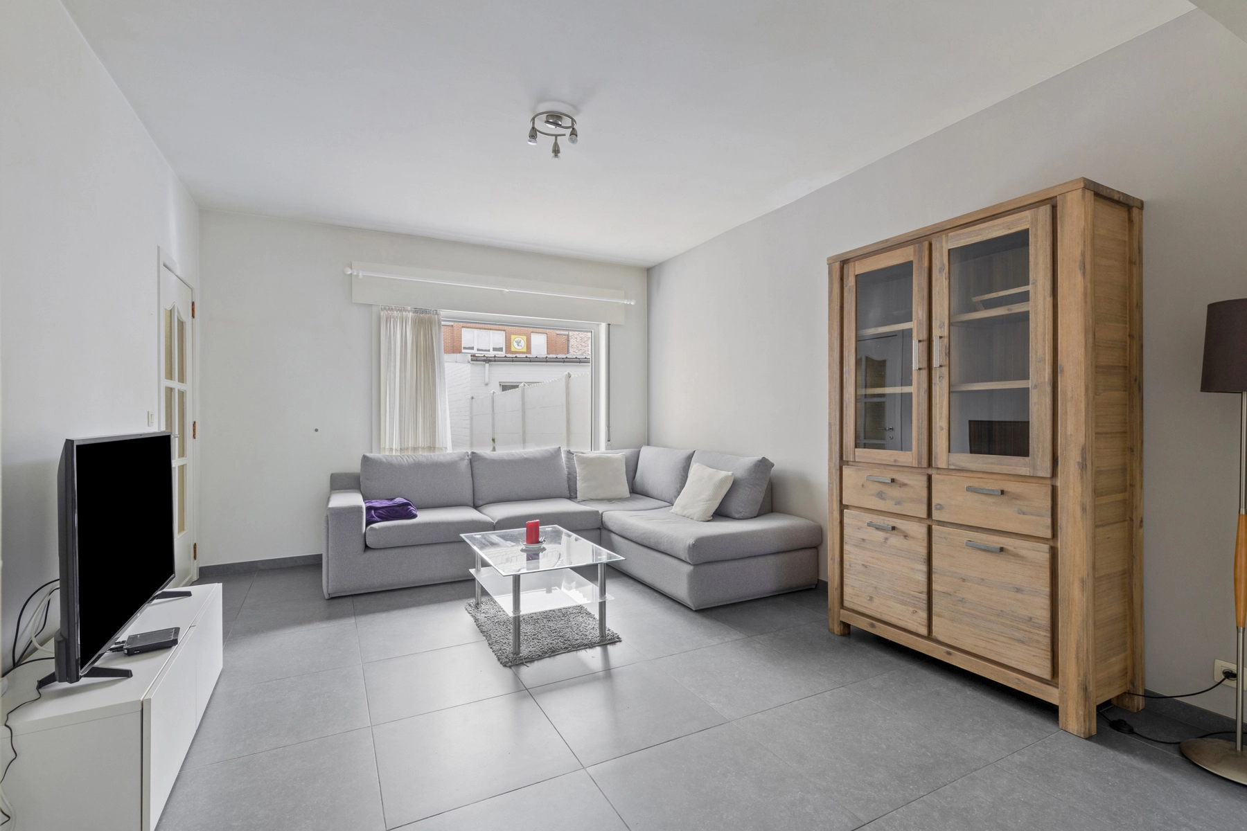 c93b3ab8244e467dbd78bb7ca154c1eb photo