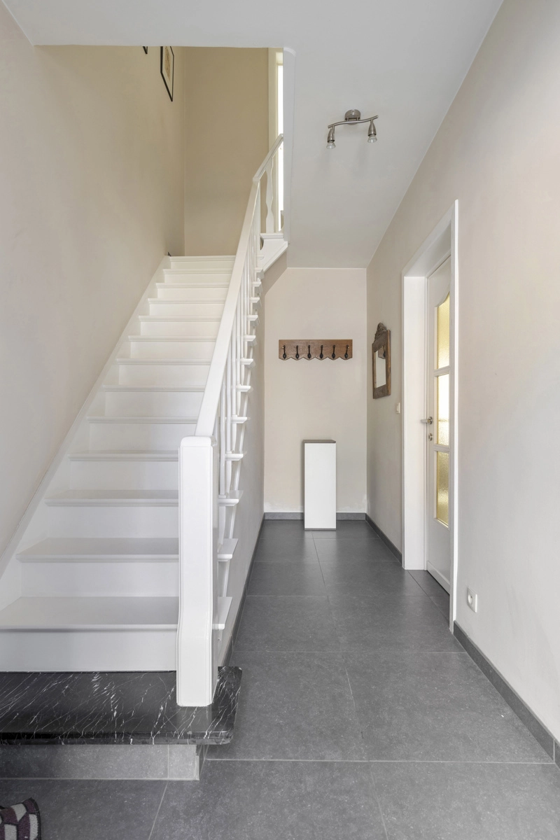 f5c29a39e4ef40c59d83cb4b866bdb86 photo