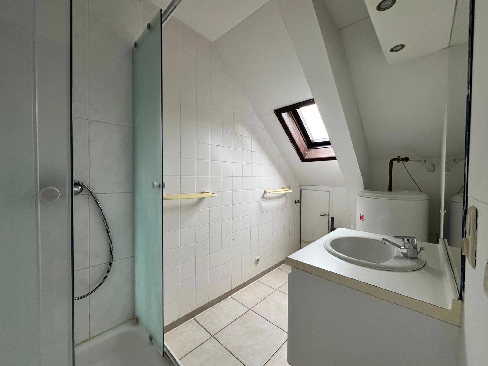 7e60ed9b1cf048fb9d585eb0d44d61cc photo