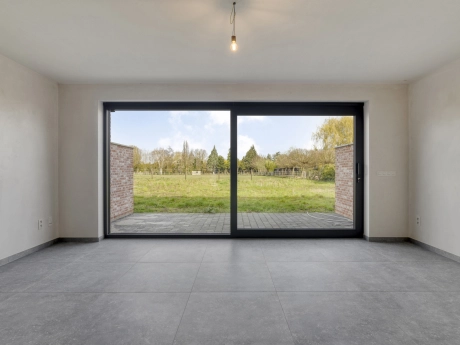 2c730df202974caba0caf13a3a0e95fd thumbnail