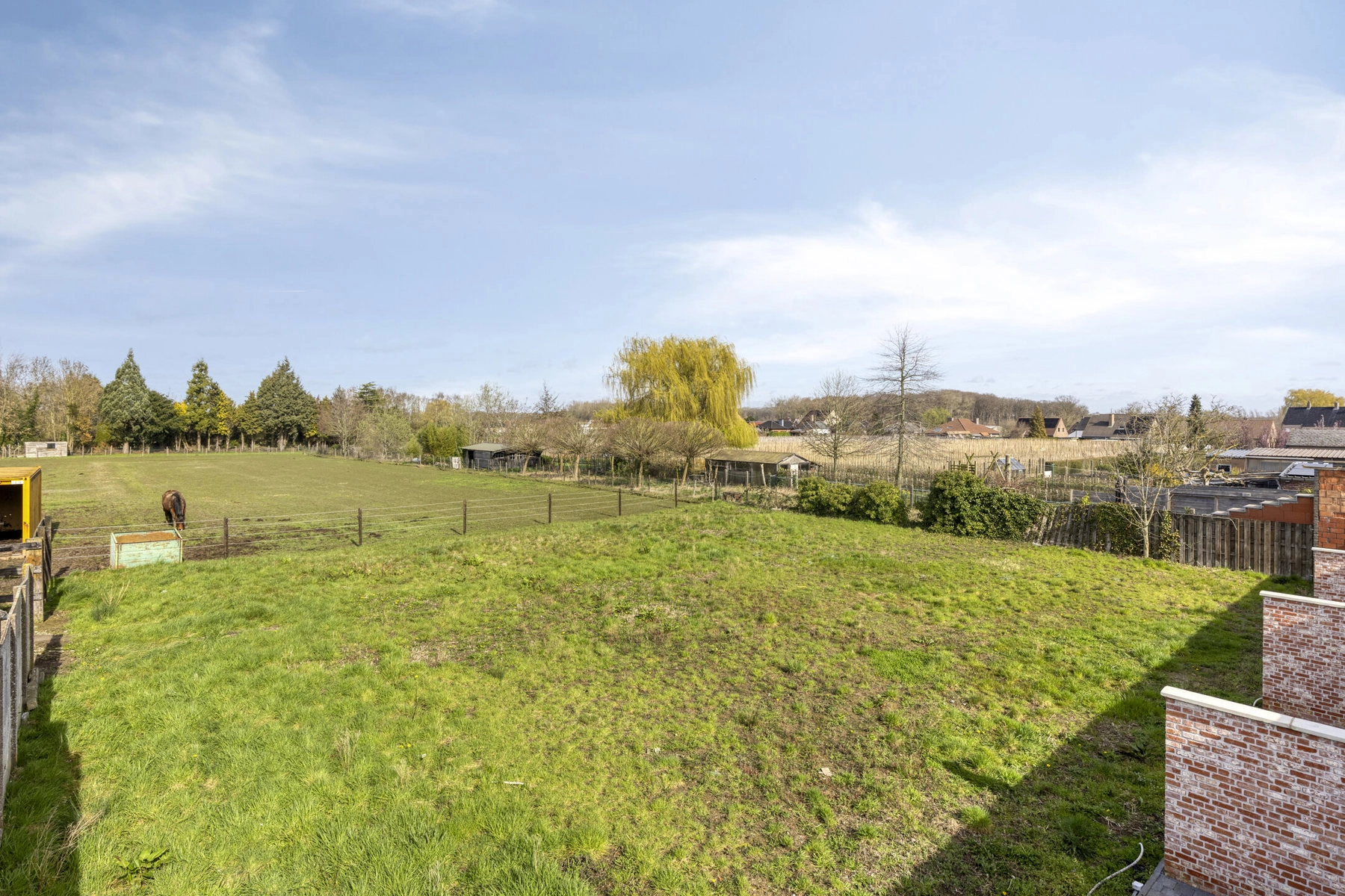 6d4c583cf2cf4e2e9289d5dda2b24cf2 photo