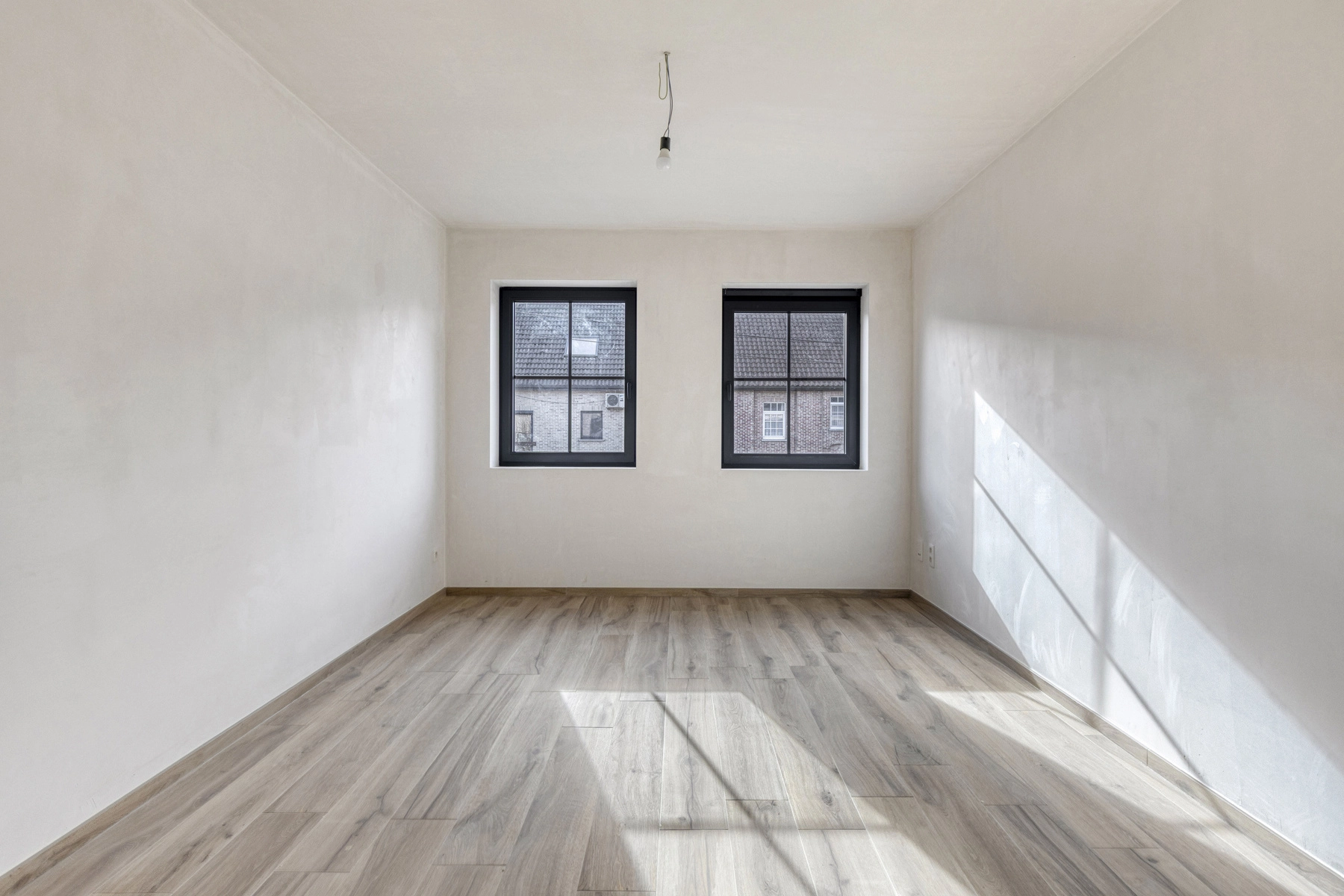 d7c612d28a9f4ef8934291b808509ce6 photo