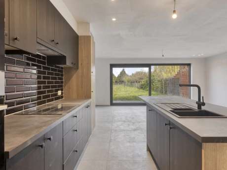 f4c662fd64324426ae2bc9a9f2d7e021 thumbnail