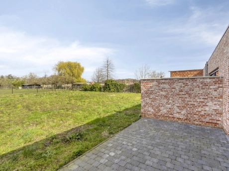 9a0a97c0dbaf43f99786cfd43a9f442c thumbnail