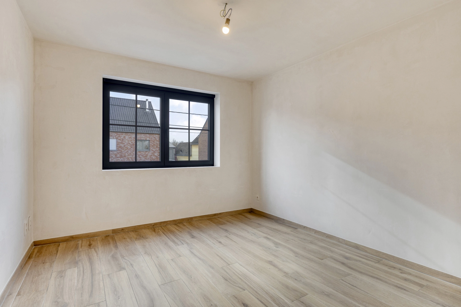 03bf9d6e7a394235b025bc0c253282d9 photo