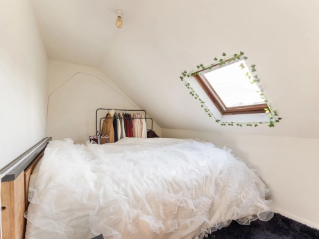 9ad8c2b6701e4a7ea6eb796c4664d90b thumbnail