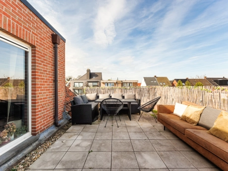 dbfc7591437b47d9aa348e4ce0b26f02 thumbnail