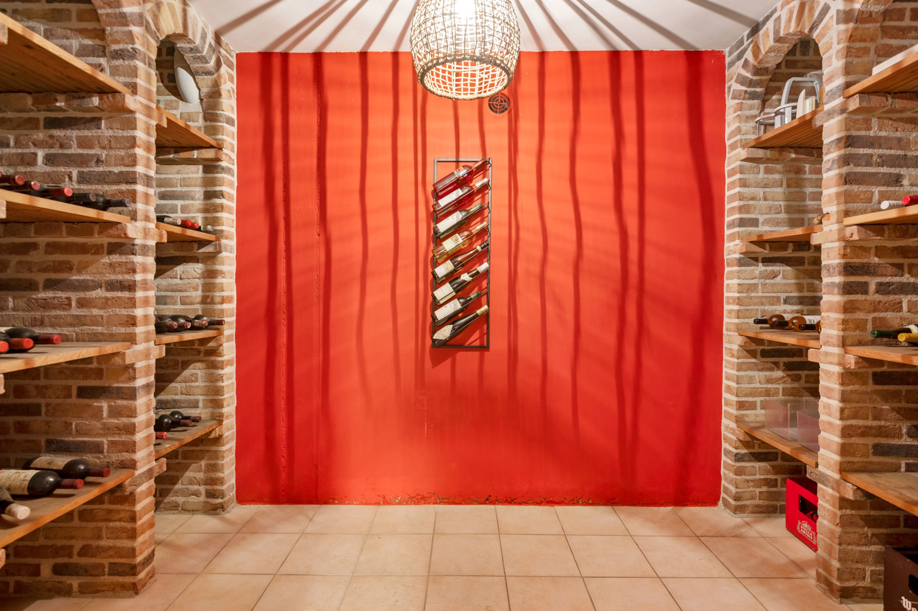 6f0e45105ed9465f84e96297d9237547 photo