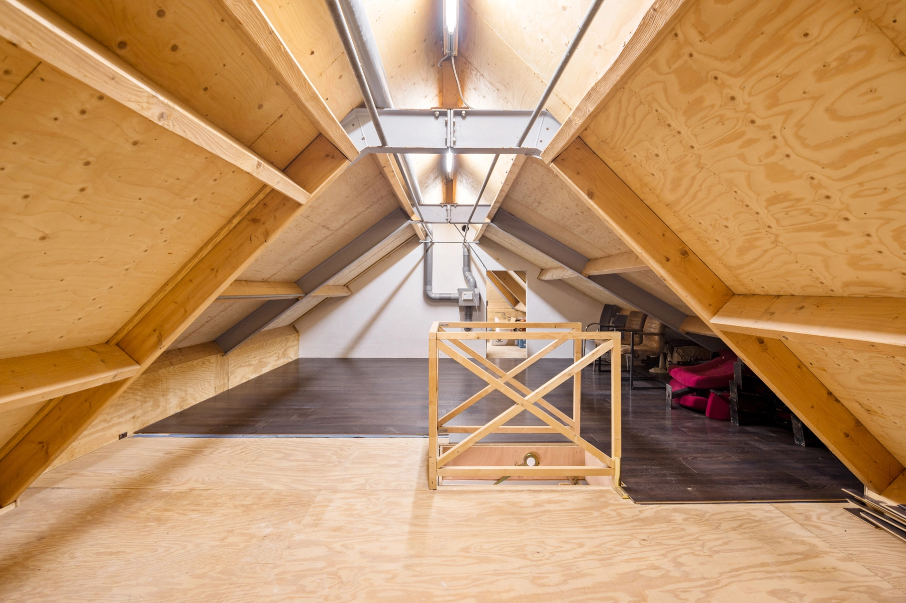 9a80d5db1be44f4ca643c5458d6ccffd photo