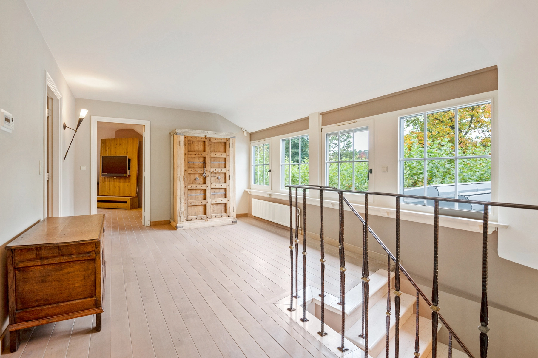 de654822cdd34f678d2e692953084291 photo