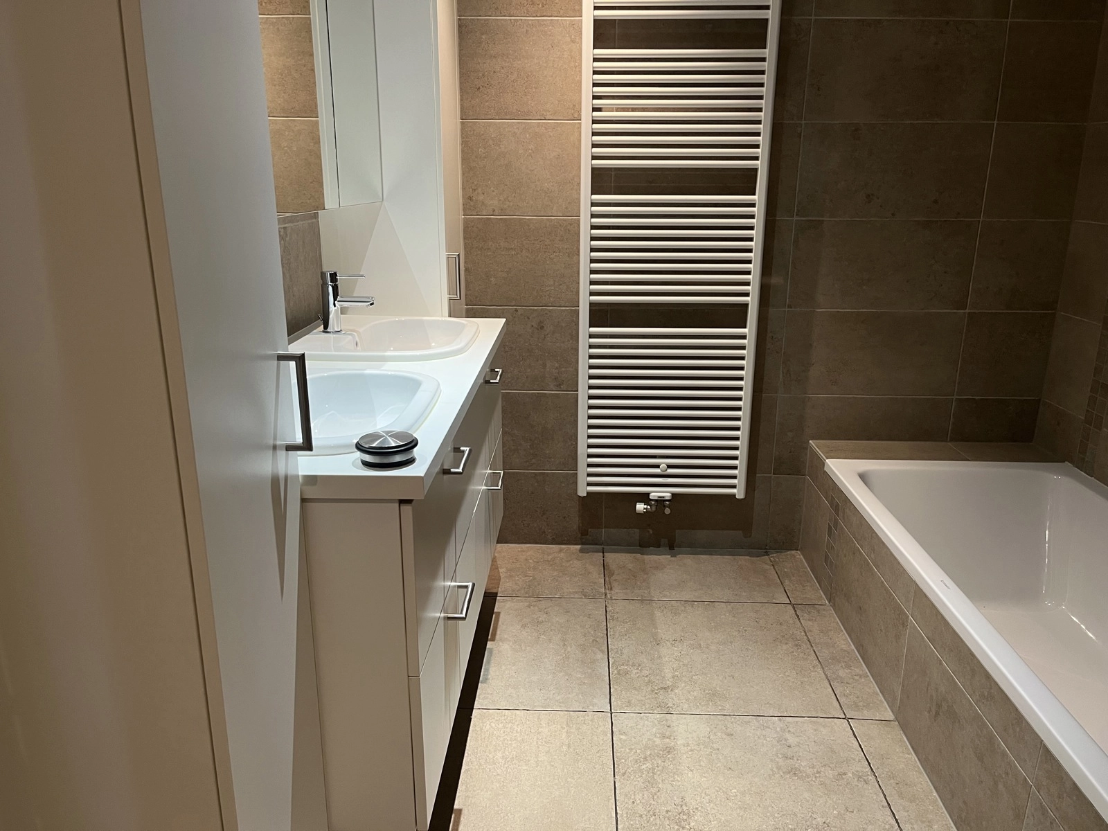 ce8f763938714ee59781f0dc56c14802 photo