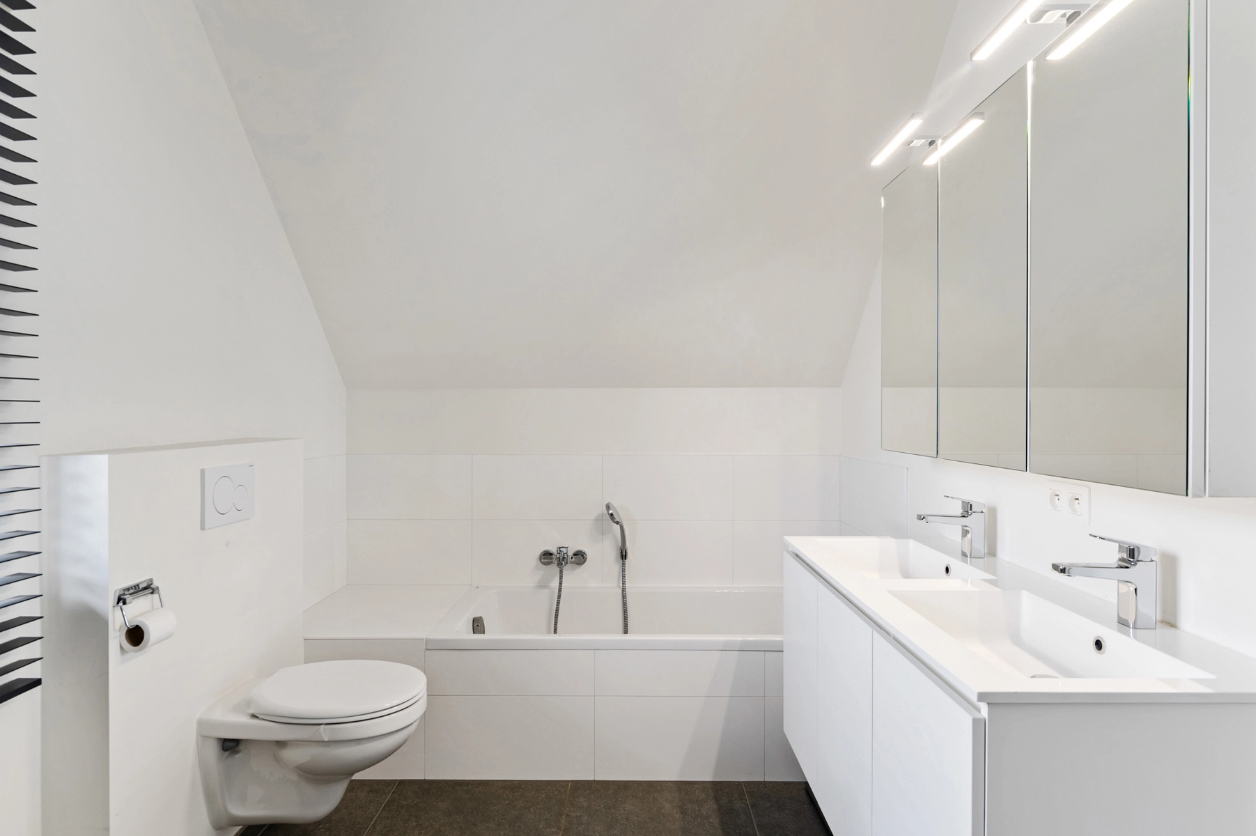 36830678981e4ce6badffdde572cd80b photo