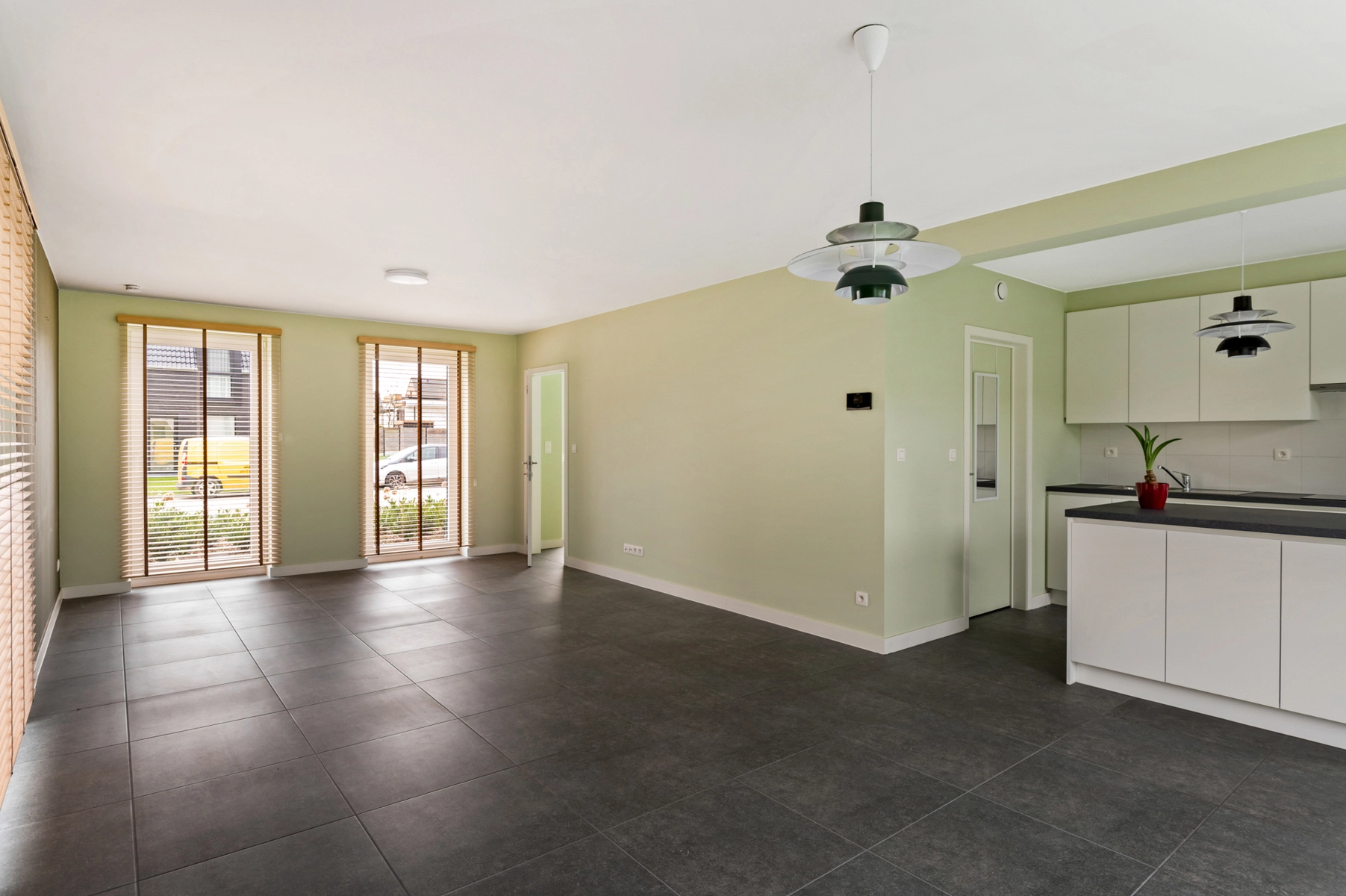 ad3aecc20b0e4a13b2fc9bf75eda1157 photo