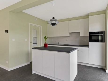 f8718ba4809b4361a778f8a023c07470 thumbnail