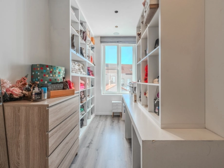 31b1c7f4484f4544810203befdc01002 thumbnail