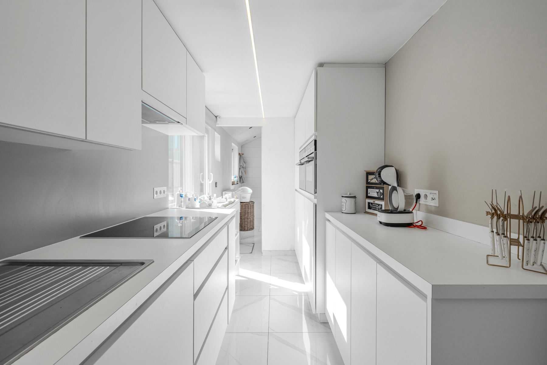 6ab776bc12c741949dc09292aa93271d photo