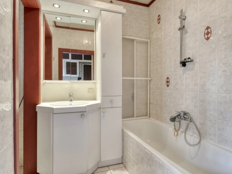 63eed7c2e49d474ca26b3c3437246e80 thumbnail