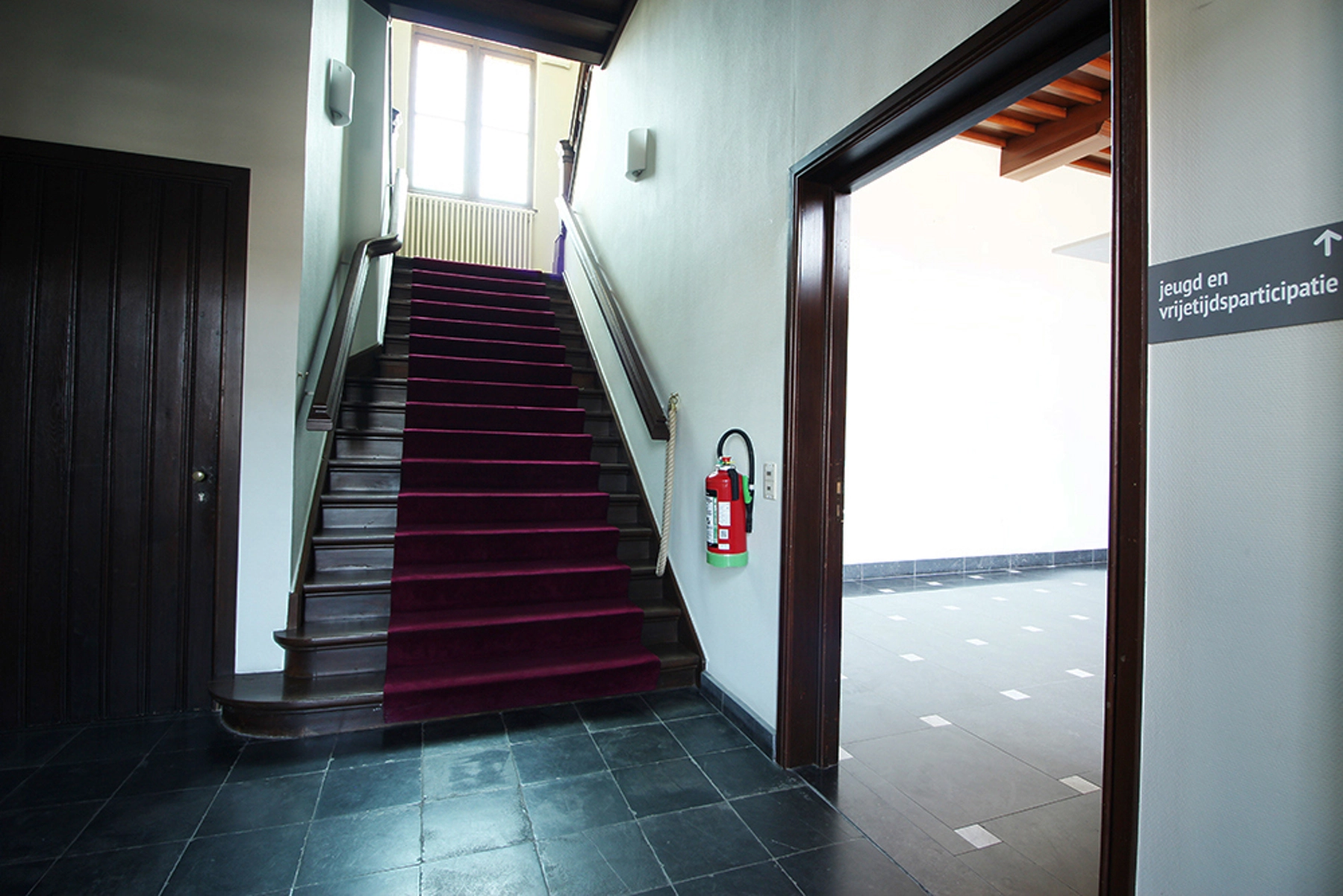 2d6938b8d4d24216b02933cdc624734e photo