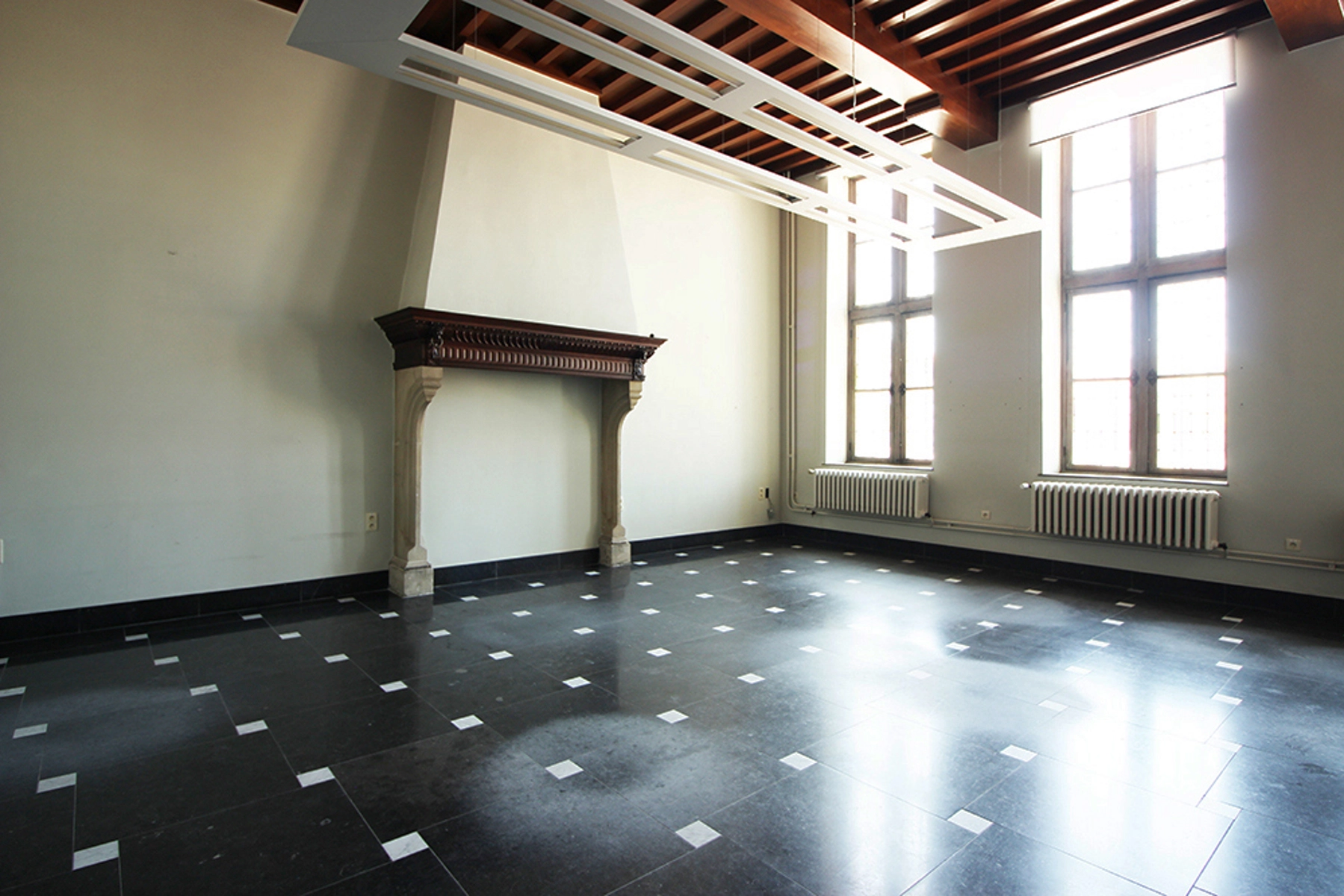 309ef75c87424bf0908346b6a103db19 photo