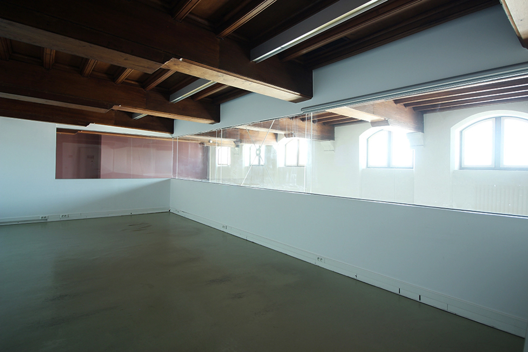 d9e142a49c3f4c0f849b4208600f963a photo