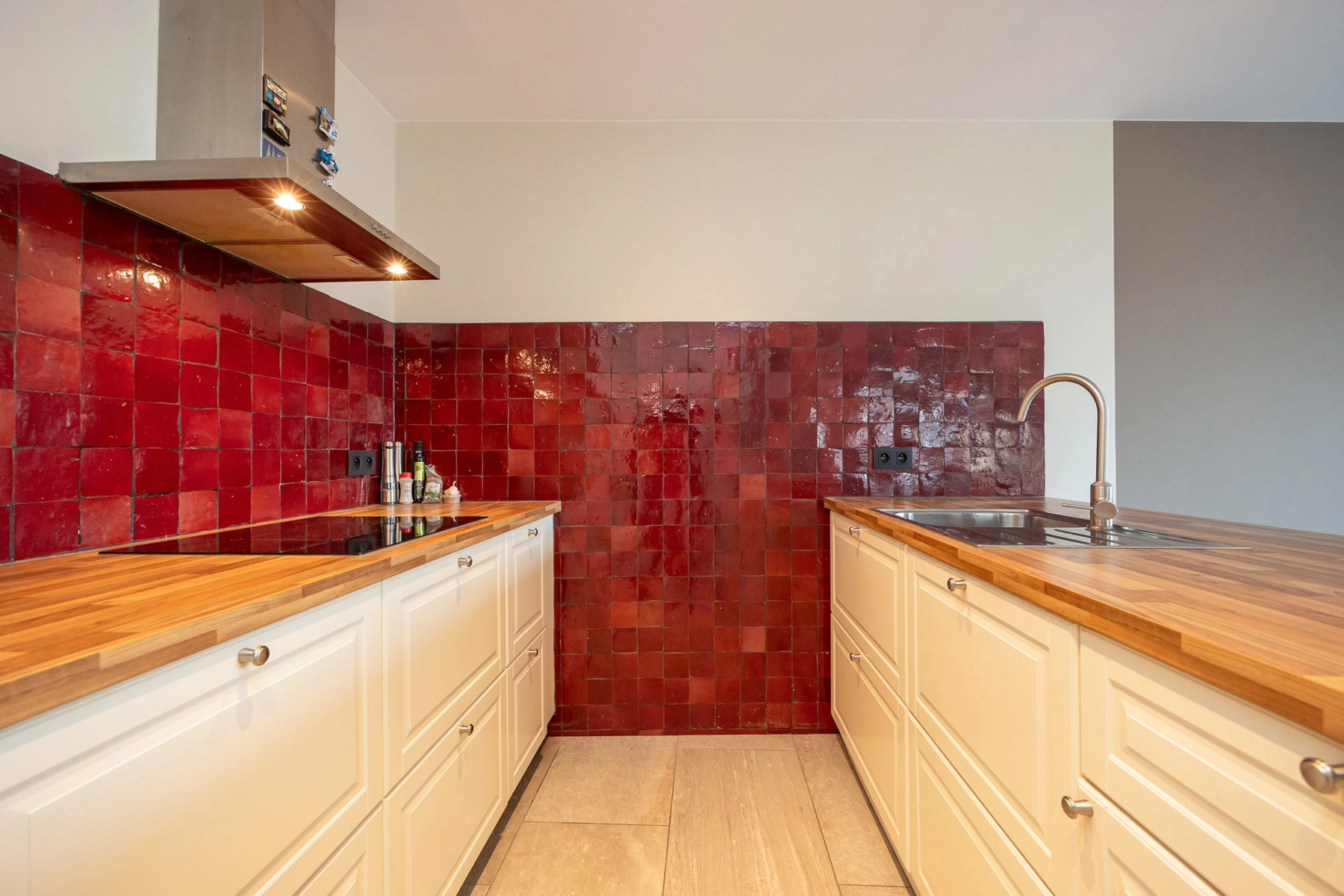 040913f3cf964a688069ed4fe647cc4b photo