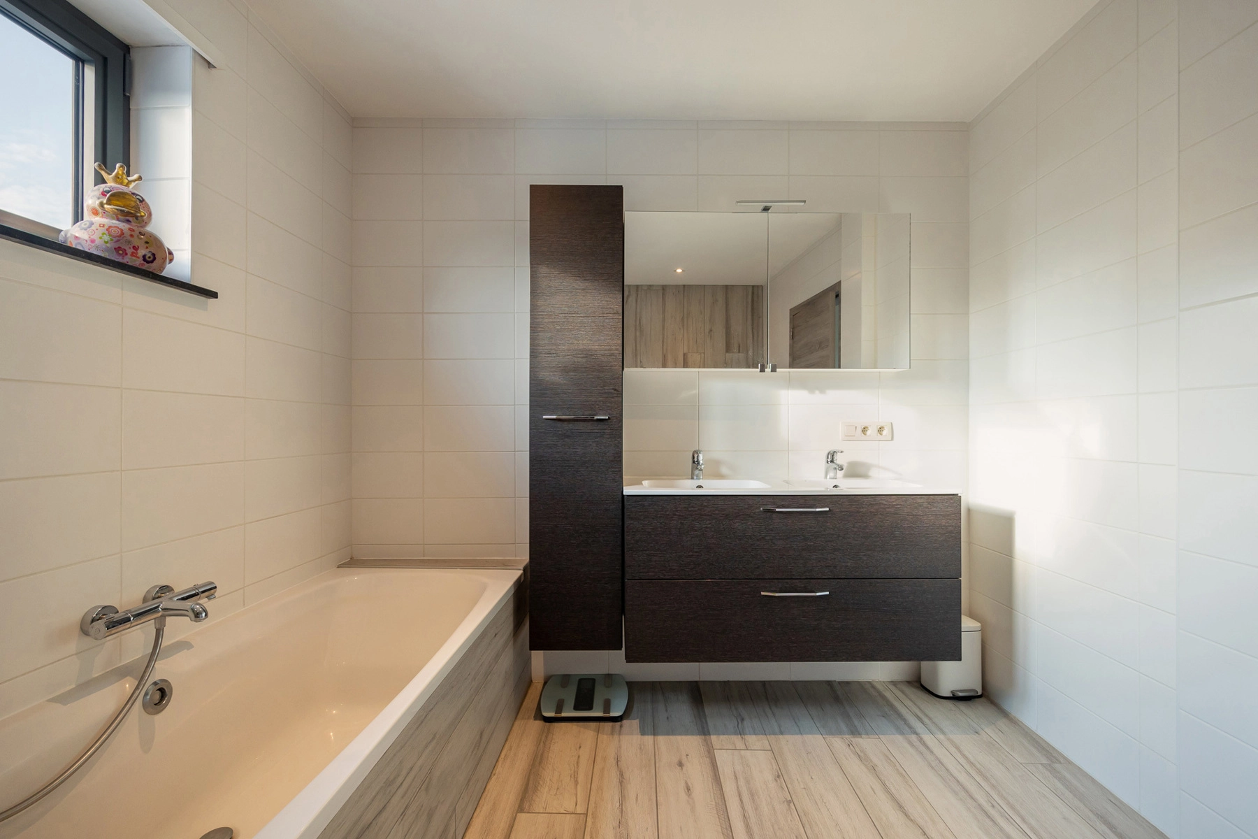 d6a930ba7ff34e3b9d68908674045999 photo