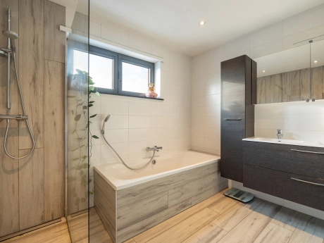 f641a2442eb741b882d8be7e9169d9da thumbnail