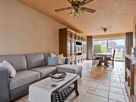 33a201a160044ca3834858c7a644a46e thumbnail