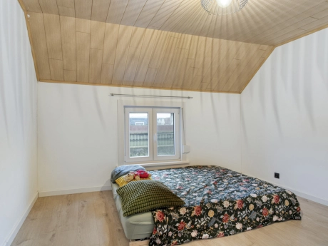 7100b1f6038044998271fad89ec7cbaf thumbnail