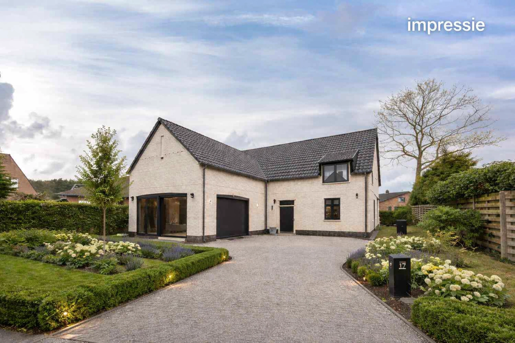 2fc313d34387452785feda9550c9365b photo