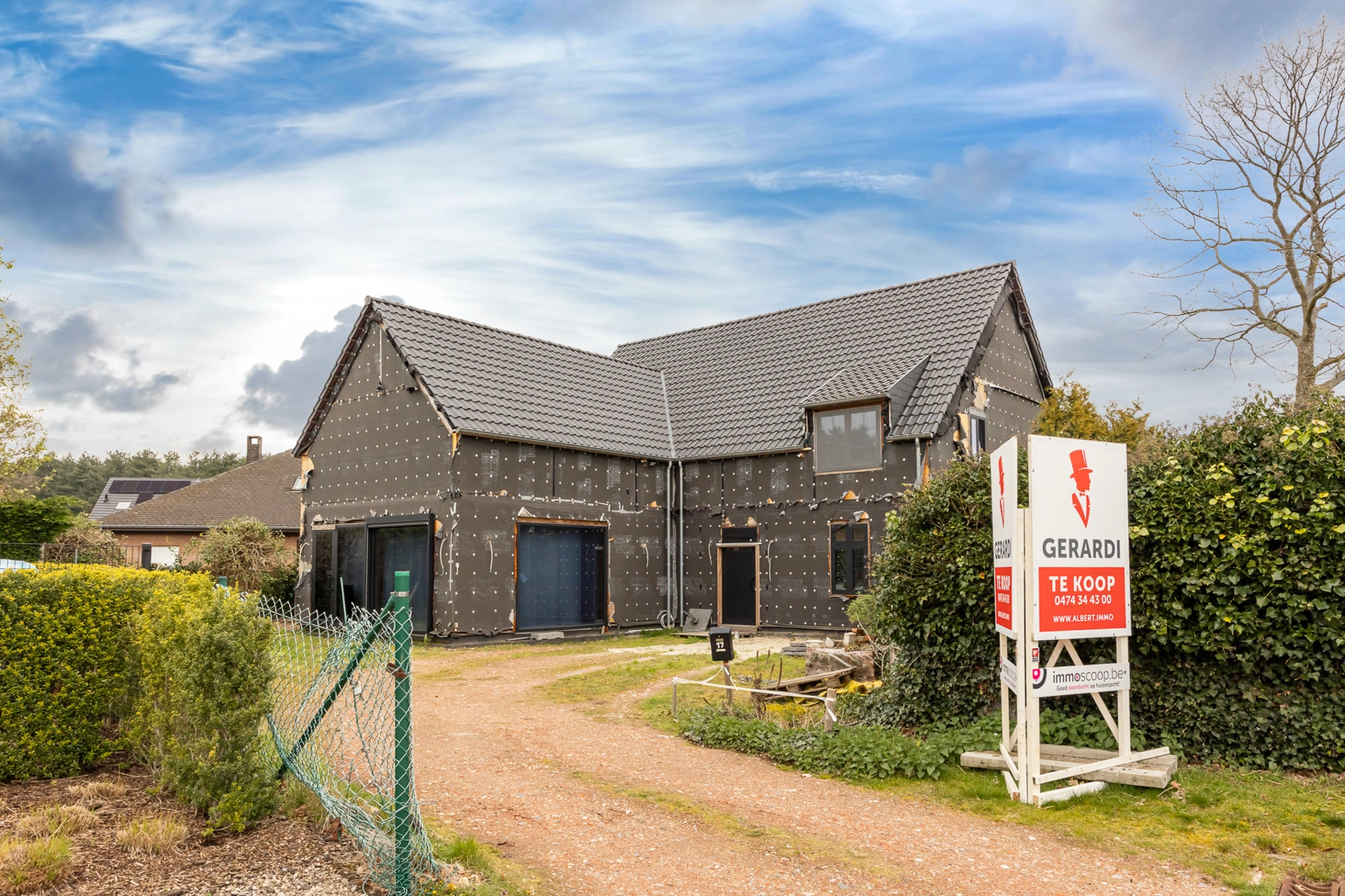 f12b83caa0264badb07fa9071d8199c1 photo