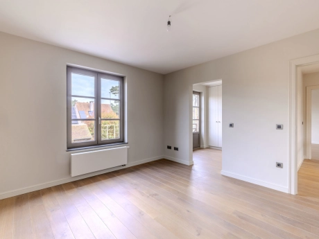 0efab8a6e58b4523a6a7909fa18971ae thumbnail