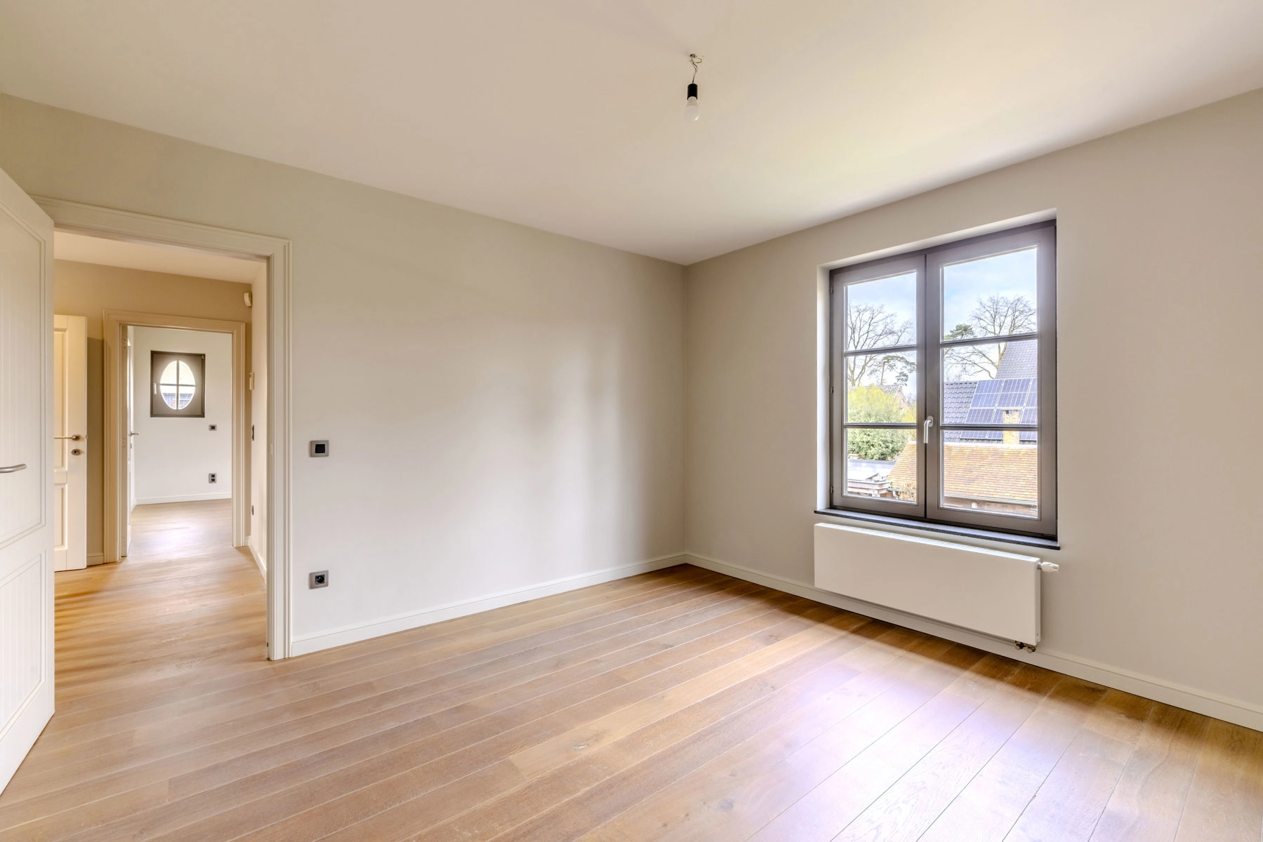 108e860cbfb74b218fb8afe04f10b6bd photo