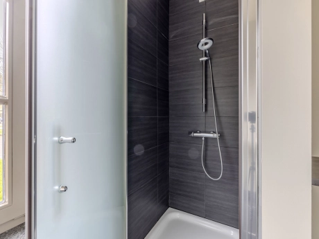 30fdbb2d47ff466eaffae13965395512 thumbnail