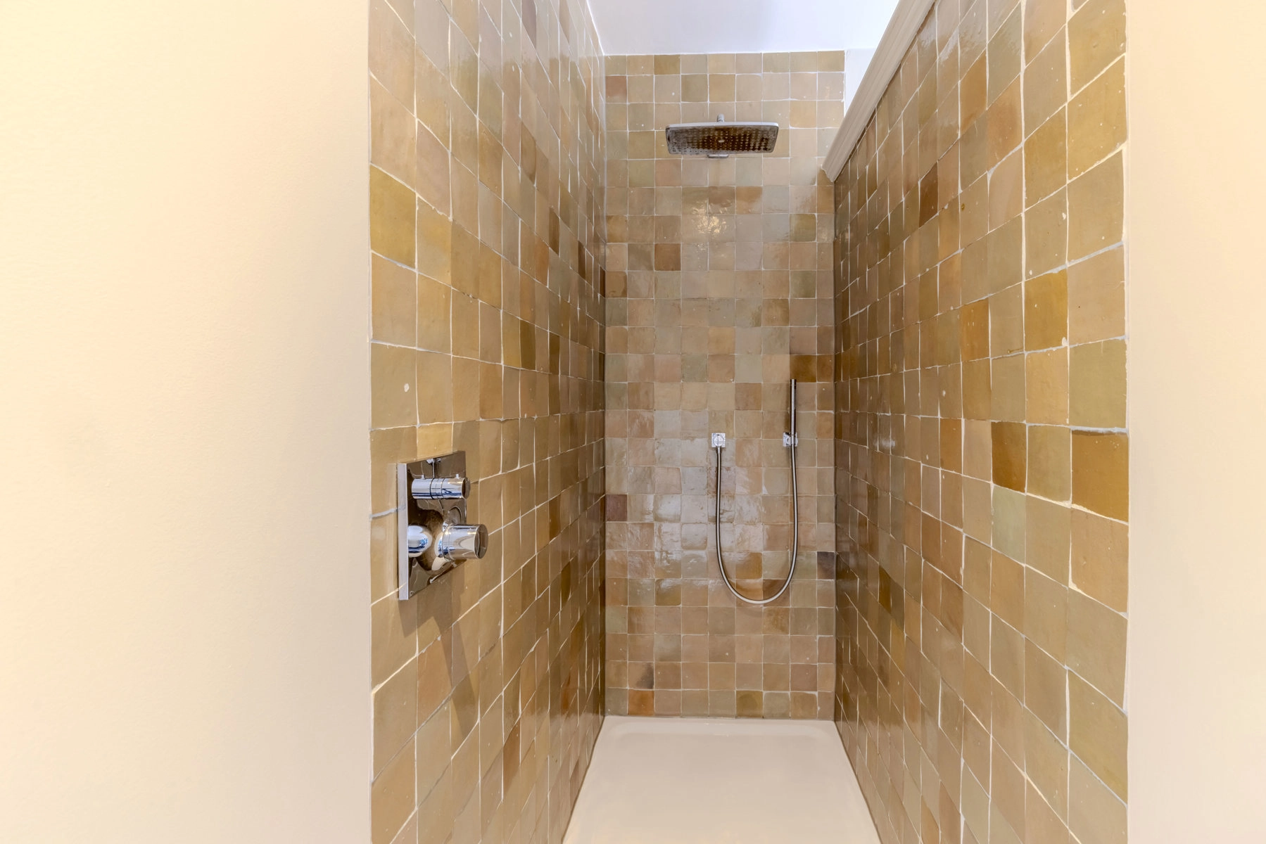 7b49c20495b149f0a55ff429979034e8 photo